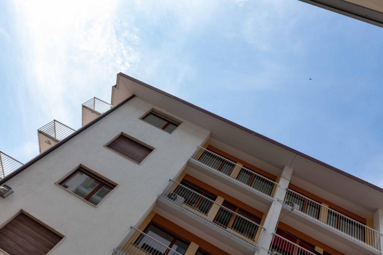 Apartmán Attico In Centro A Belluno - Marmolada Exteriér fotografie